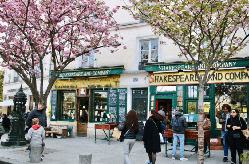 Photo of Shakespeare and Company bookshop in Paris