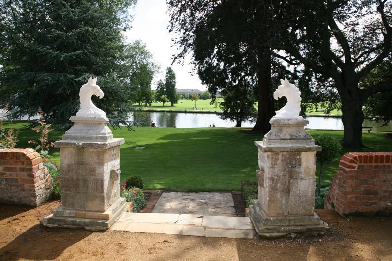 Caversham Court Gardens