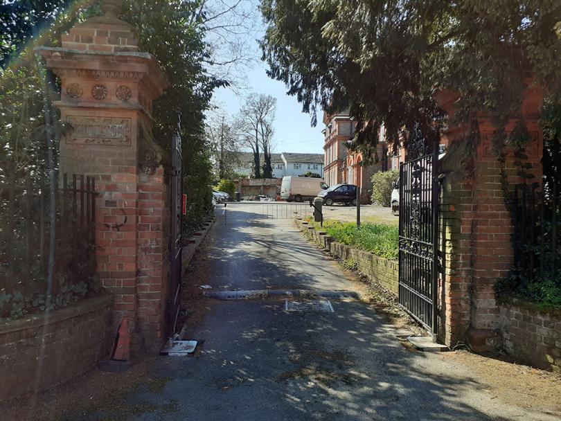  Hillside House, Allcroft Road.