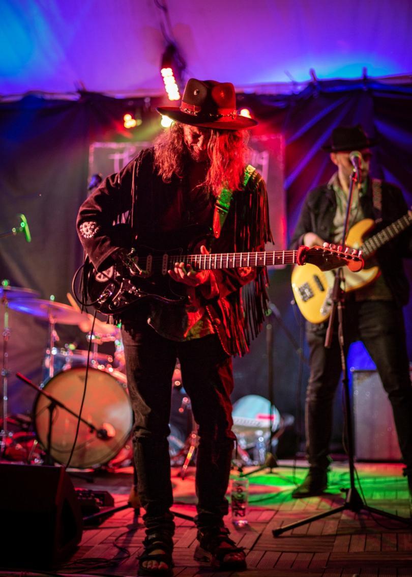 Xander and the Peace Pirates