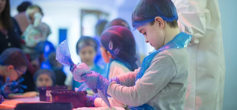 Science Experiments: Hedgehog Bread Buddies