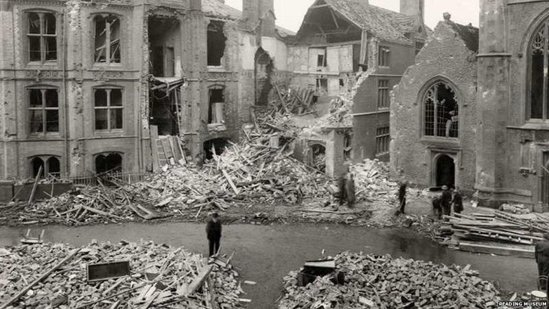 Bomb damage in Reading during world war 2