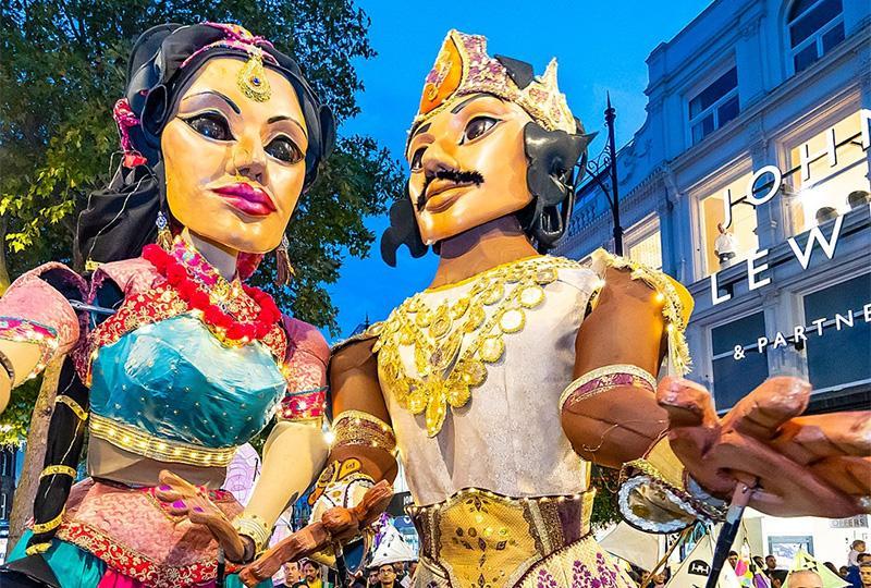 giant diwali puppets