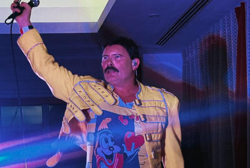 Freddie Mercury impersonator