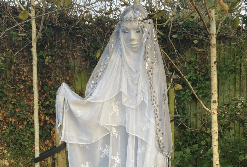 Spookey statue in Caversham Court Gardens