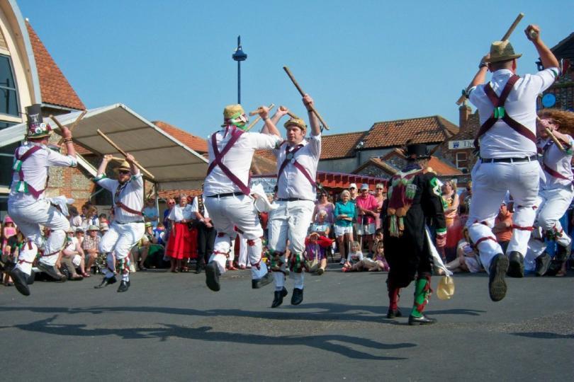 Theme Night at Readifolk 