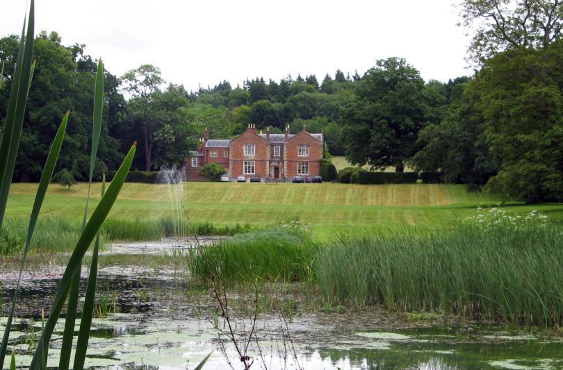 Purley Hall in Purley on Thames