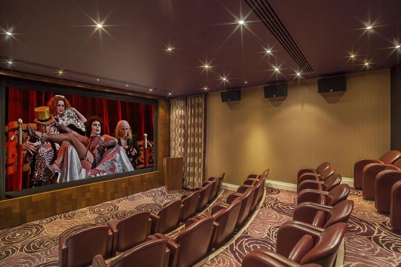 Halloween in the Upstage Mini: Rocky Horror