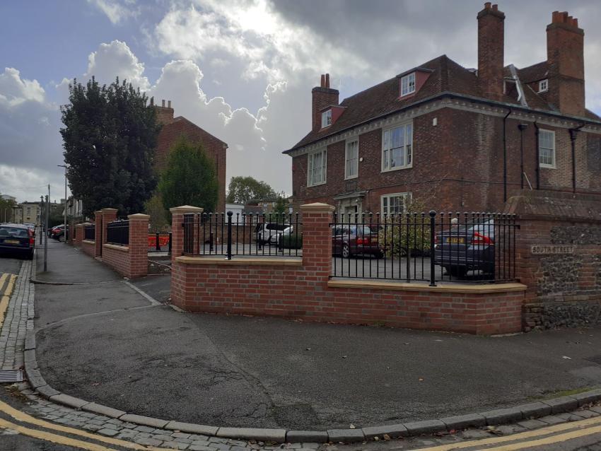 New wall and railings