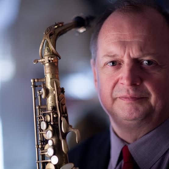 Alan Barnes, Saxophonist