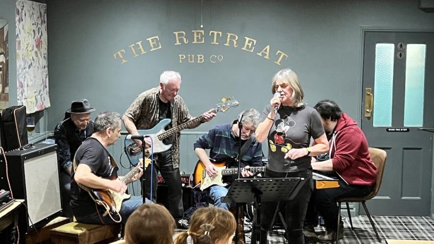 Low-Key Sundays at The Retreat pub in Reading