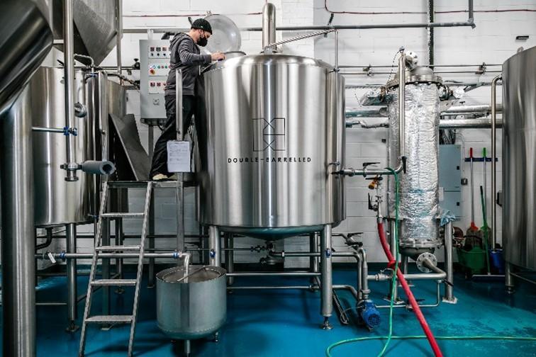 Tour at Double-Barrelled brewery