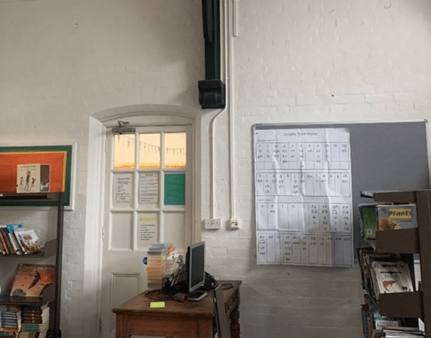 Help Friends of Redlands bring their school library up to scratch!