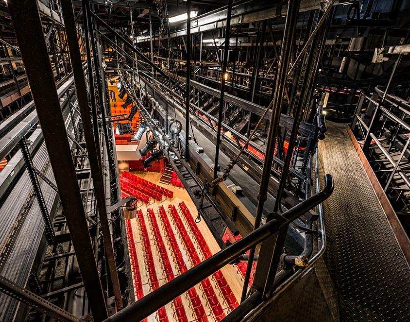 Lighting gantry at the Hexagon, Reading