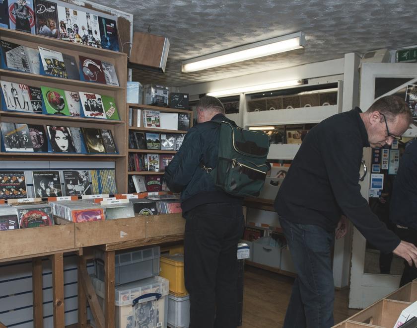 Vintage Vinyl Weekend at Sound Machine Reading