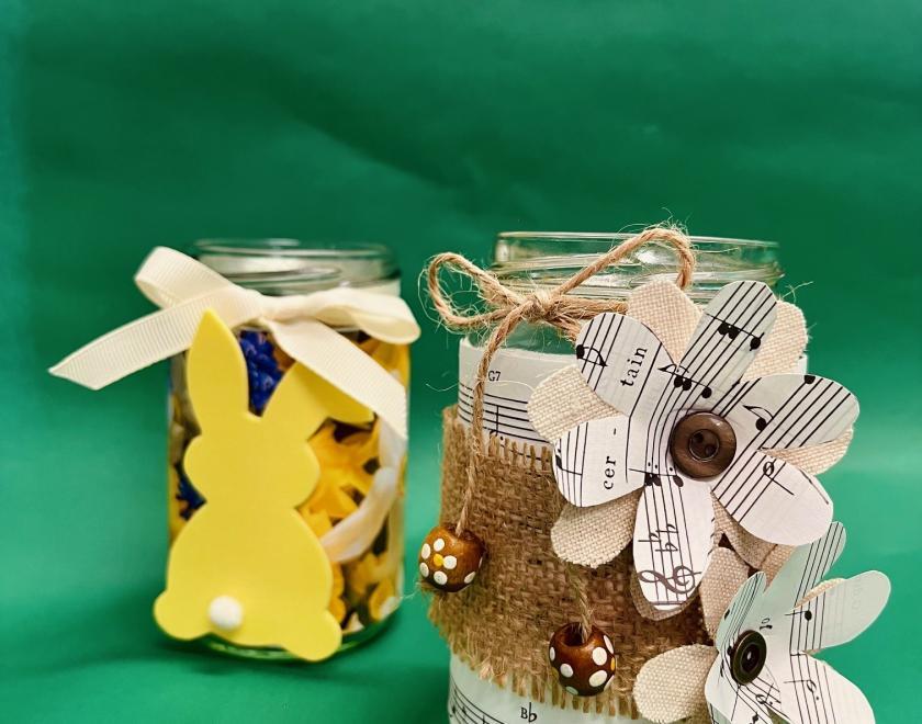 Jazz up a jam jar and create a personalised vase to hold your flowers, pens or even easter eggs at Caversham Library