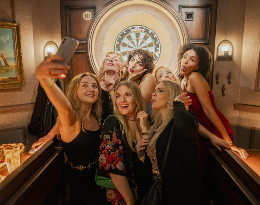 Round up your crew for the ultimate weekend Brunch Social at Flight Club Reading 