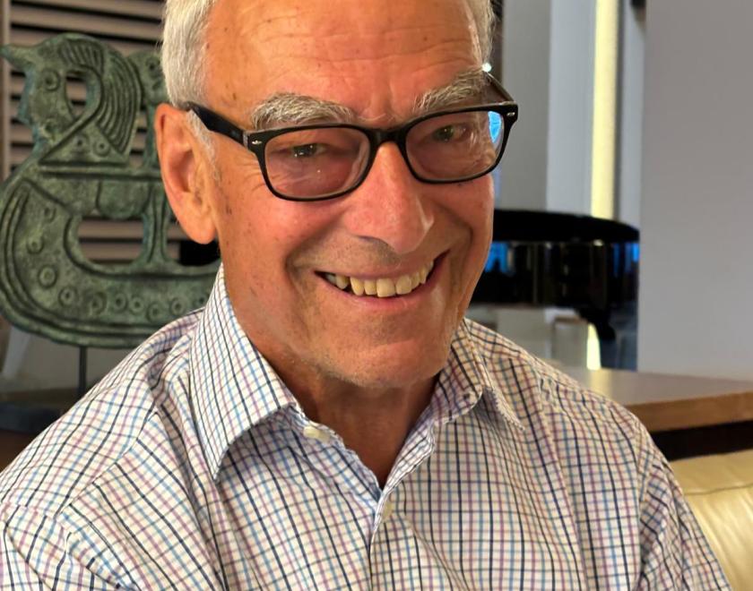 Director Frank Kaye