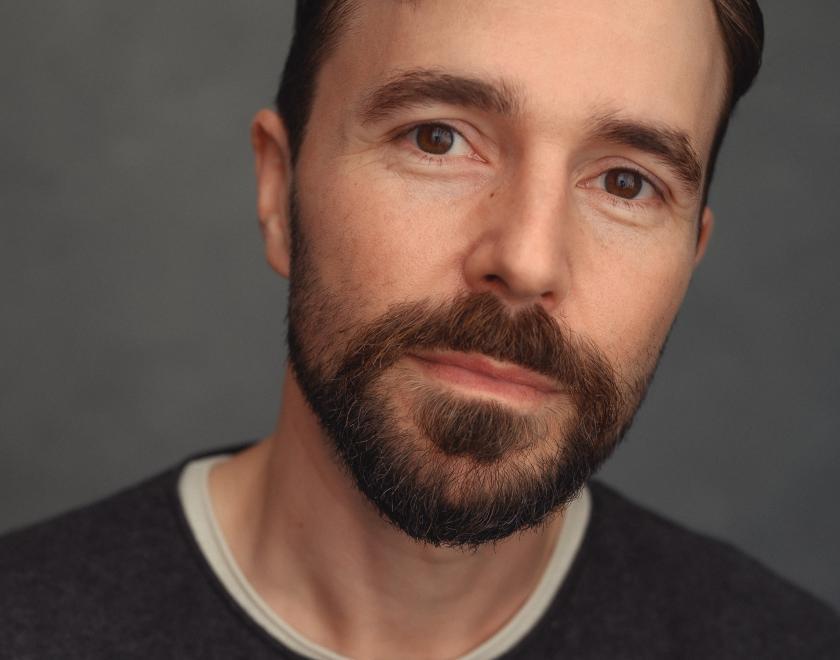 Mark Desebrook is appearing in A Christmas Carol at Reading Rep