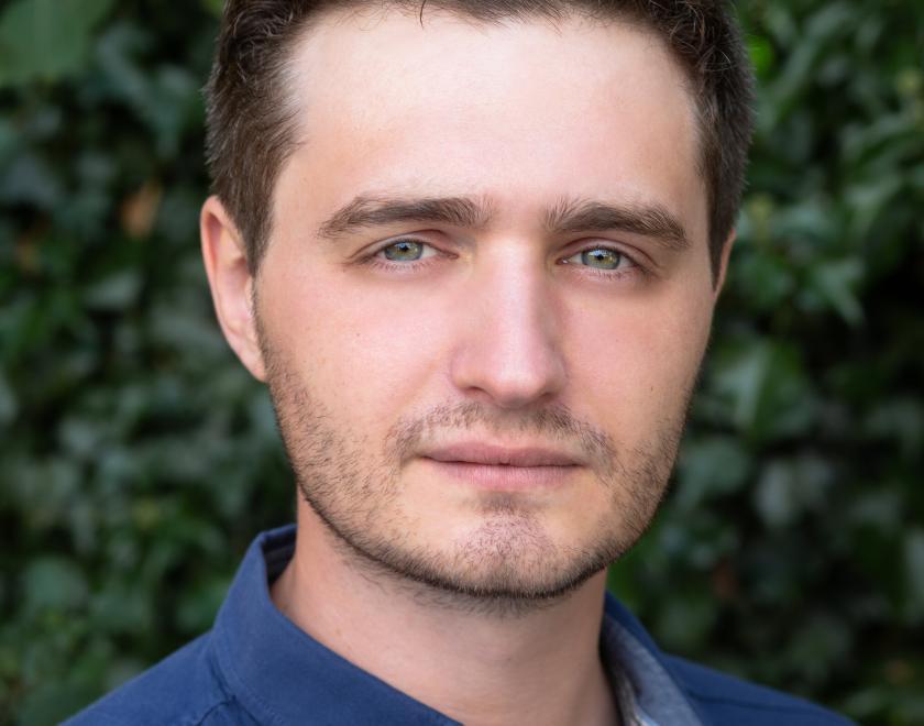 Tom Sowinski stars in Shakespeare’s R&J at Reading Rep Theatre