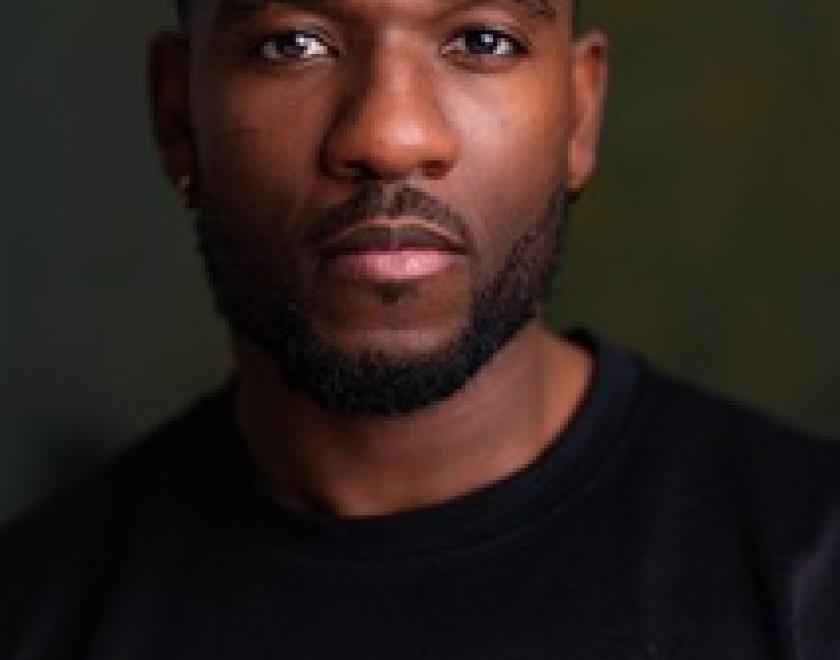 Emile John stars in Private Lives at Reading Rep Theatre