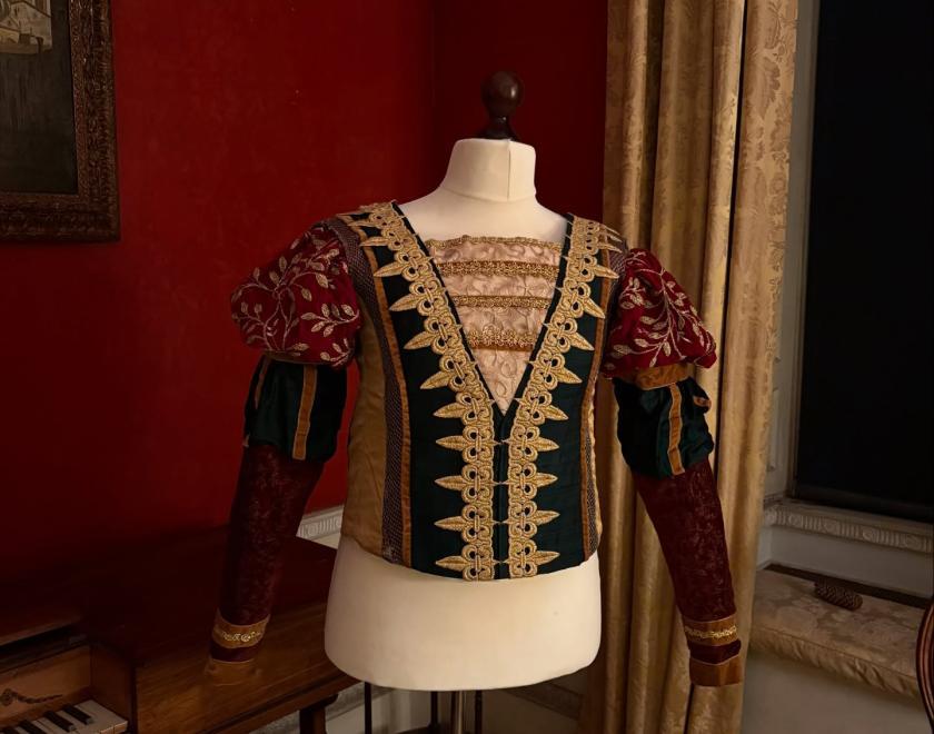 The Enchantment of Ballet: Christmas at Basildon Park