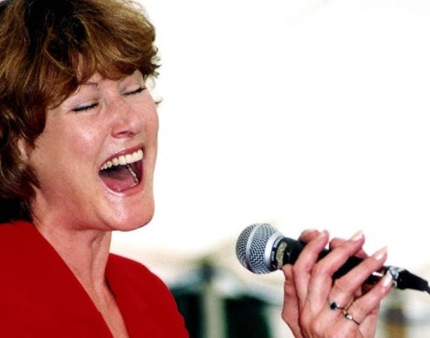 Lee Gibson Jazz Vocalist