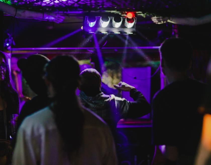 Breaking Bass Christmas Showdown