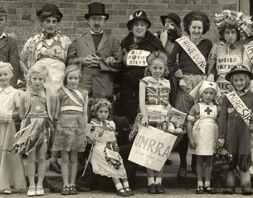 1945-VJ Day party in Henry St, Katesgrove Reading
