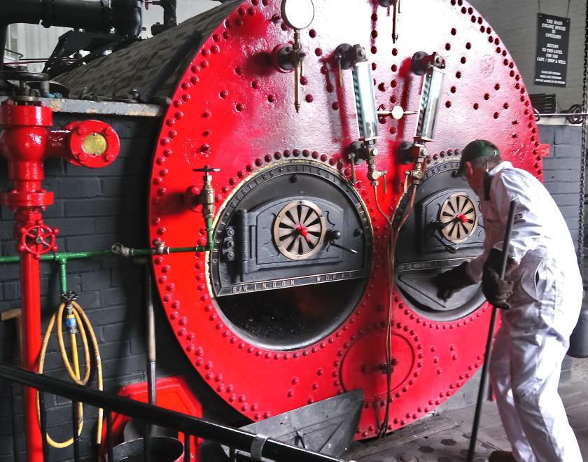 Industrial engine