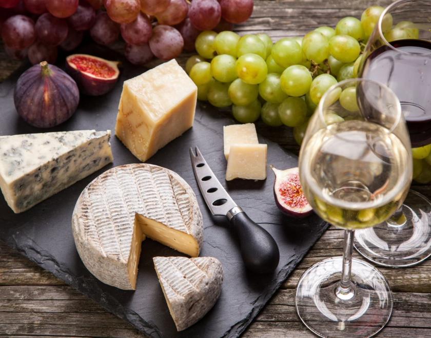 Cheese and Wine Pairing Reading