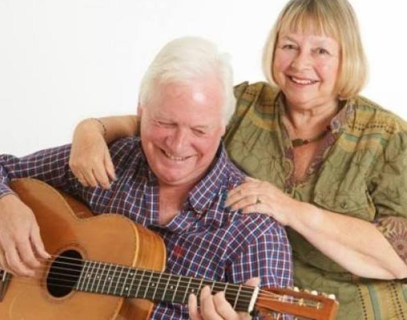 John & Di Cullen at Readifolk