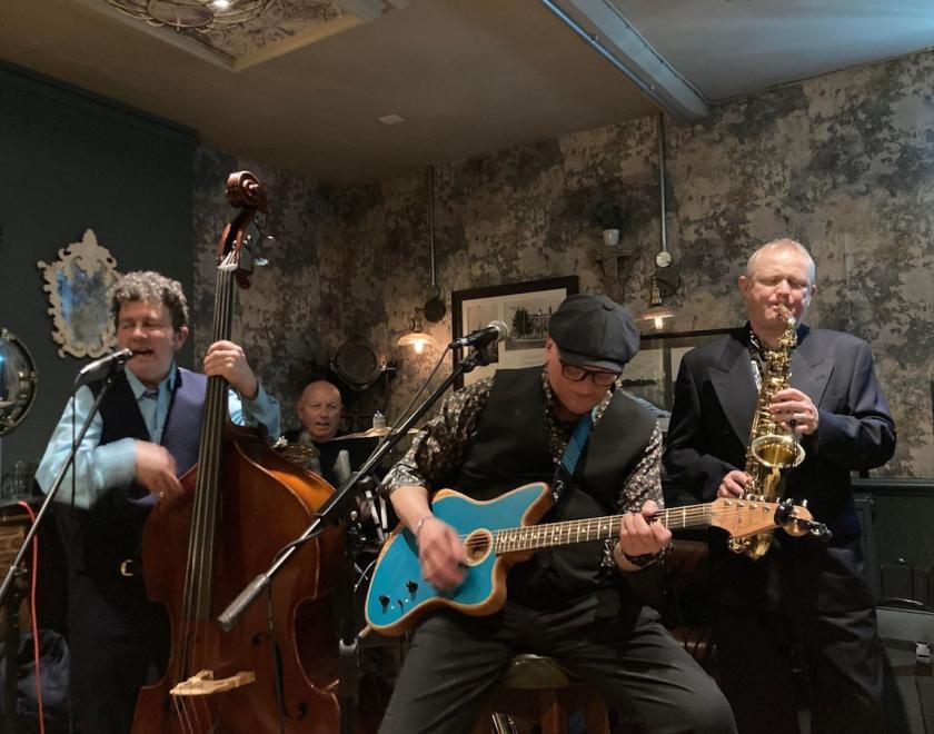 Johnny Marvel’s Acoustic Groove