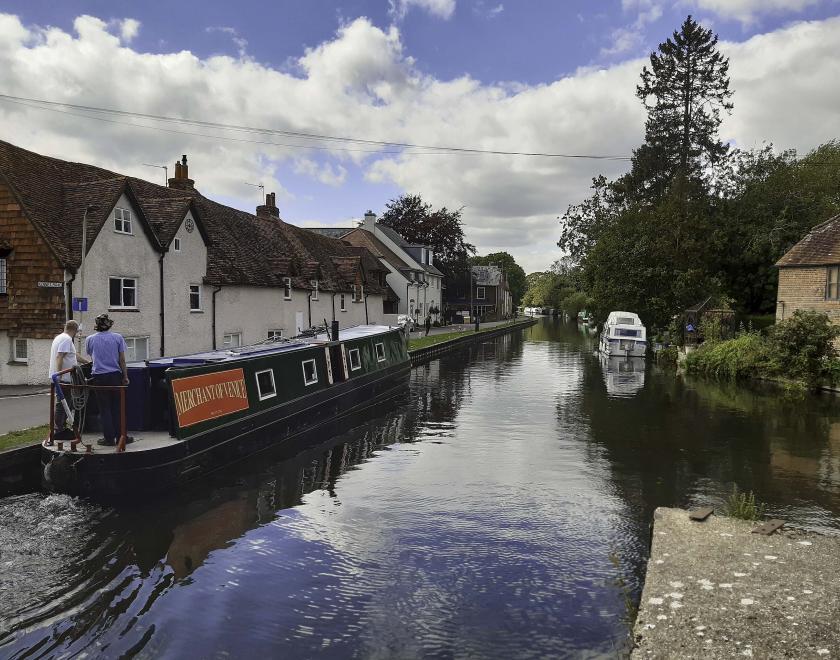 Narrowboat on the Kennet and Avon Canal at Newbury