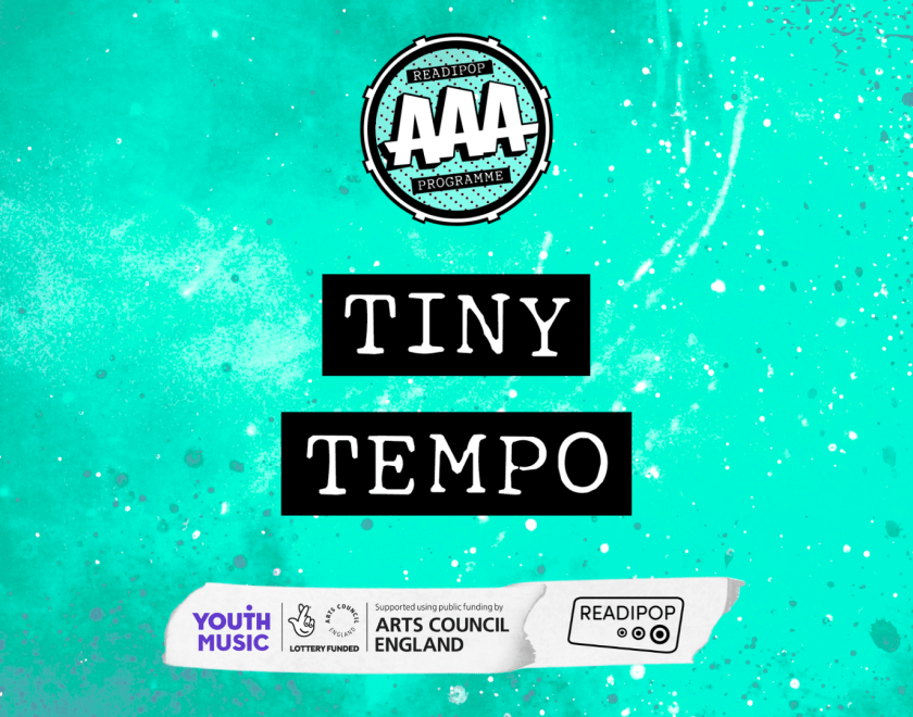 Blue background, Readipop logo and text reading "Tiny Tempo"