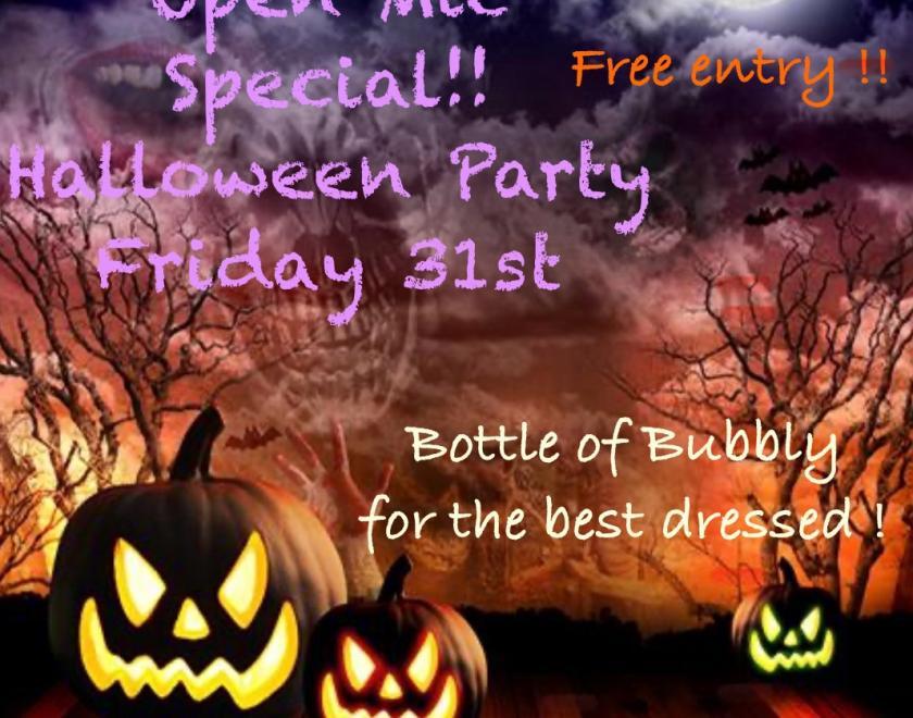 Jack o'lanterns on a porch