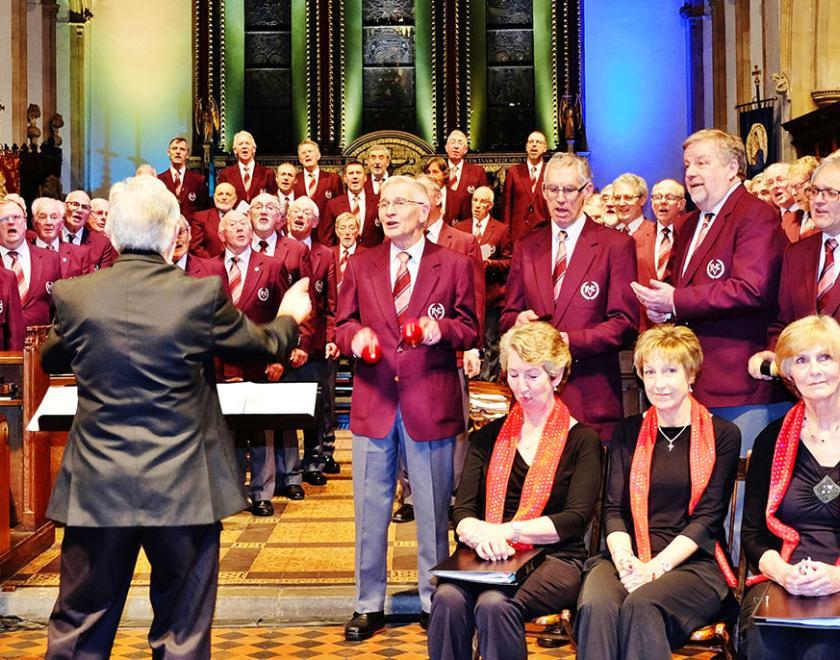 Reading Male Voice Choir and Occasions singers in Reading Minster