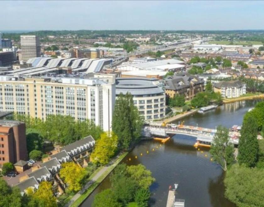 Reading town centre and the Thames