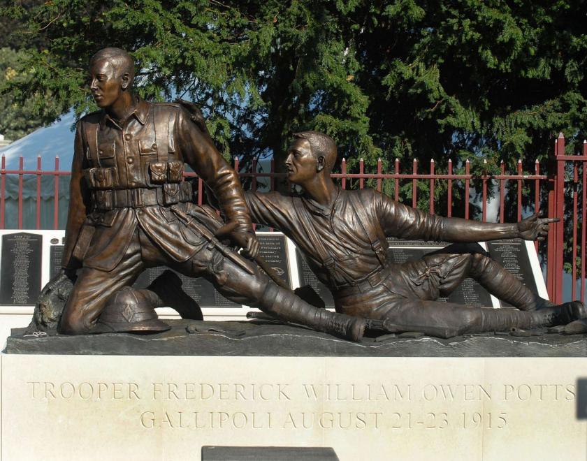 Trooper Potts statue in Reading